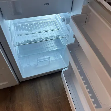 Yellowhouse 4 Апарт-отель 4*